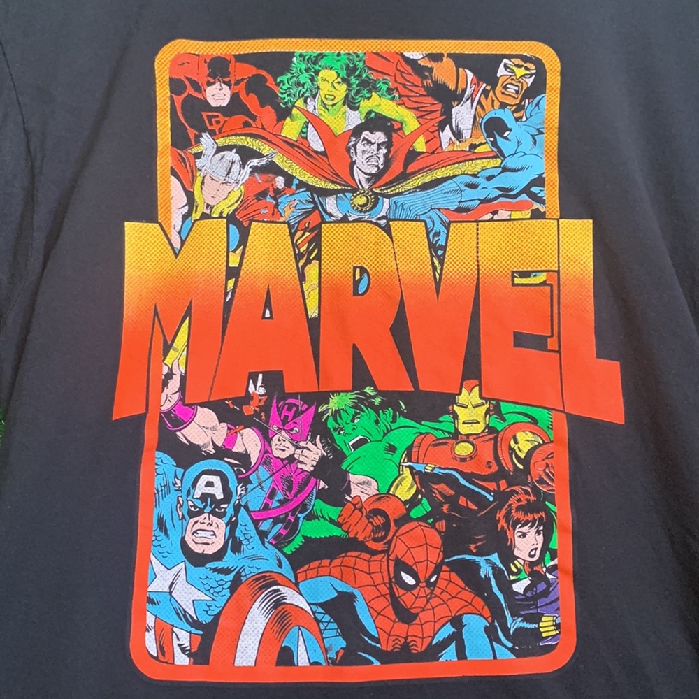 MARVEL TEE 🔥 - Picture 3 of 10